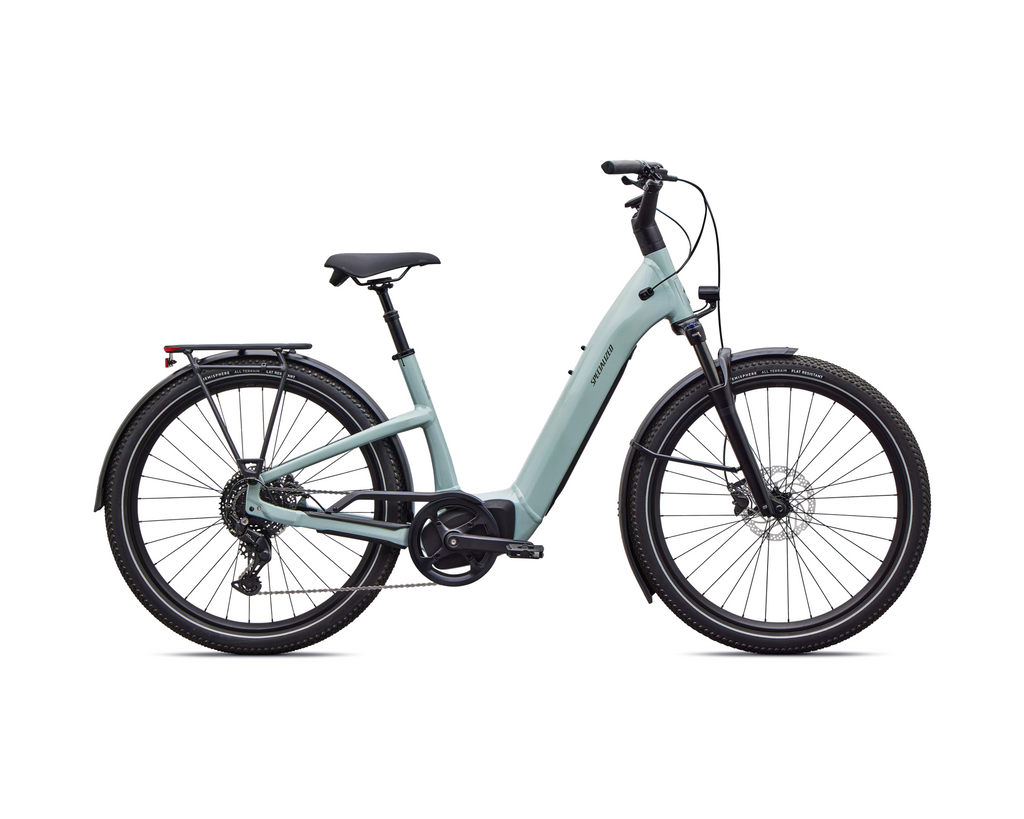 Specialized Turbo Como 4.0 2027 - Gloss Agave Grey / Oak Green Metallic – Seitenansicht