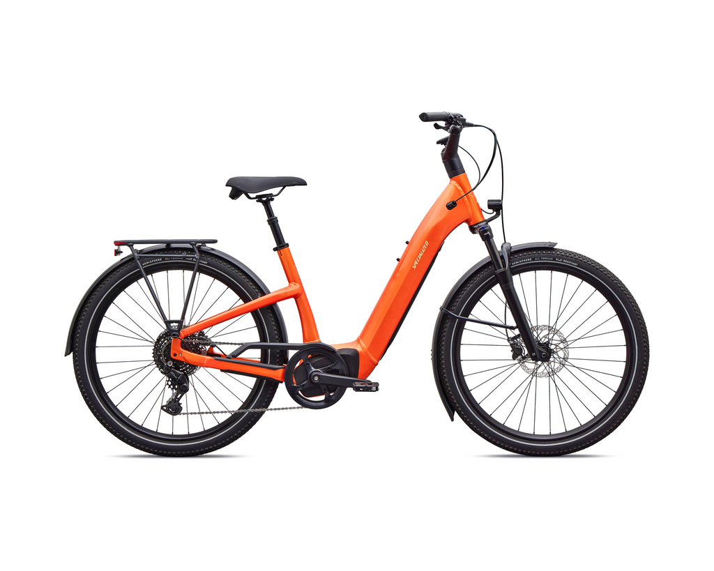 Specialized Turbo Como 4.0 2027 - Gloss Tangerine / Sunset Yellow – Seitenansicht