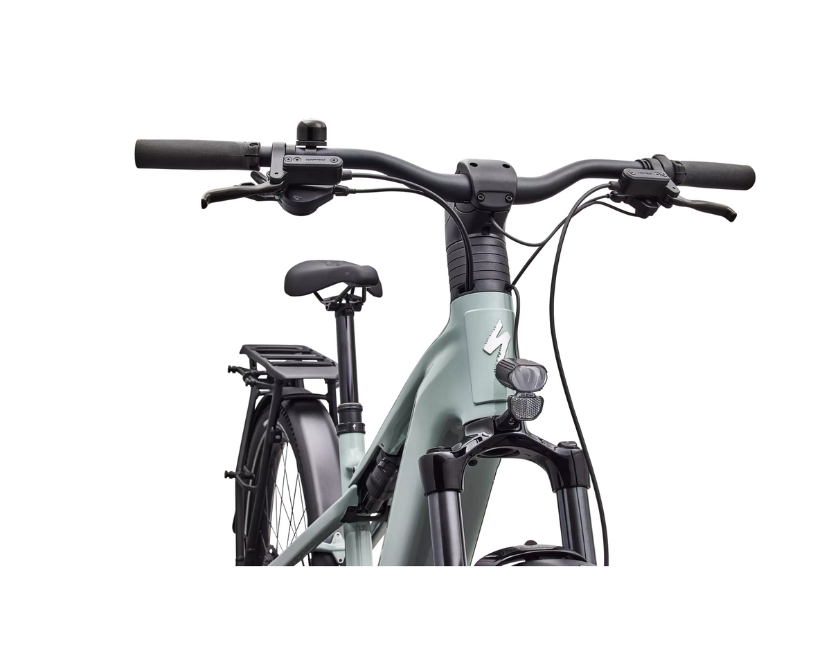 Specialized Turbo Vado 3 X 4.0 2027 - Gloss Agave Grey / Oak Green Metallic / Brushed Chrome Decal – Herstelleransicht 5
