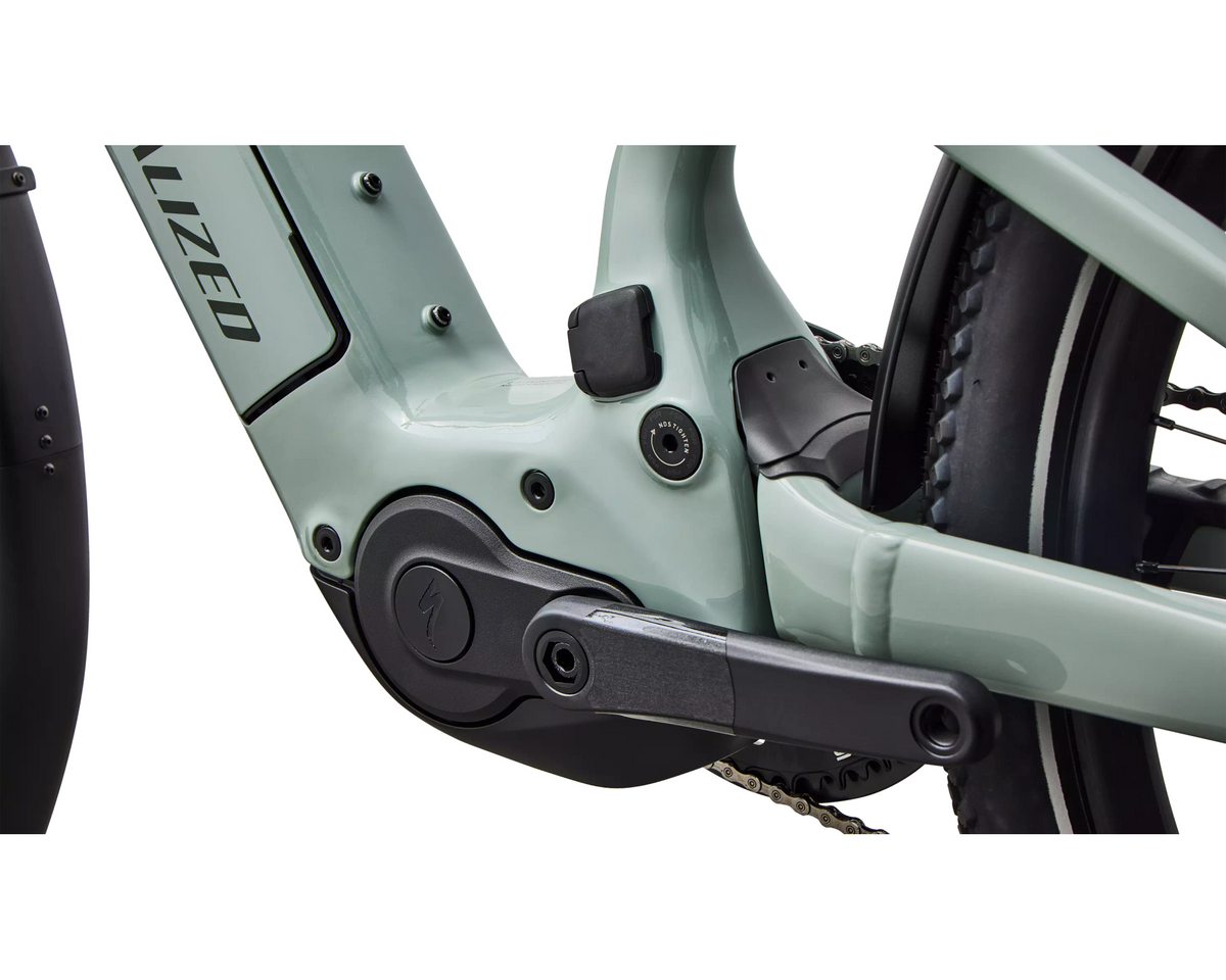 Specialized Turbo Vado 3 X 4.0 2027 - Gloss Agave Grey / Oak Green Metallic / Brushed Chrome Decal – Herstelleransicht 7