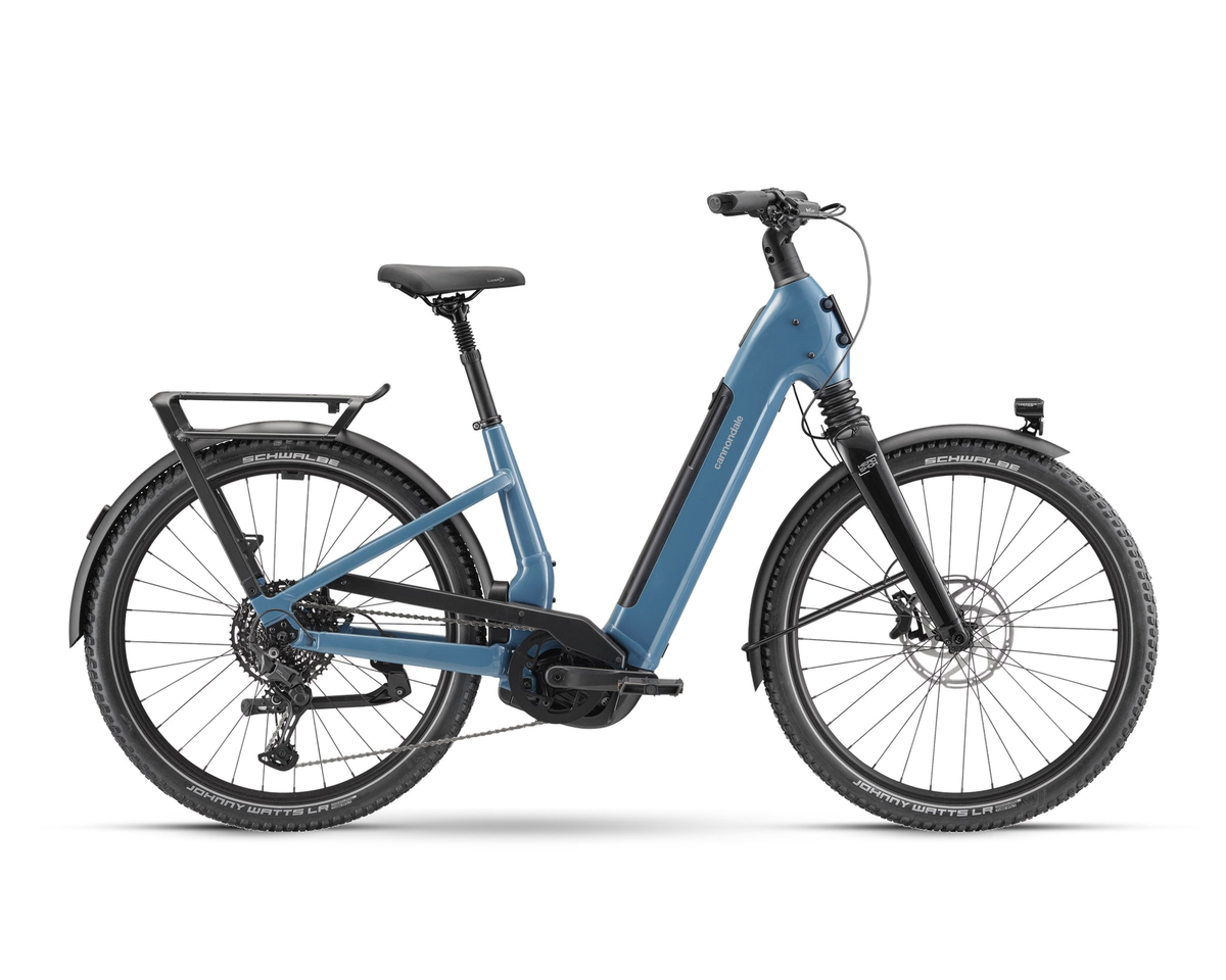 Cannondale – Tesoro 2 Low StepThru HeadShok – Storm Cloud – 2026, Seitenansicht auf weißem Hintergrund