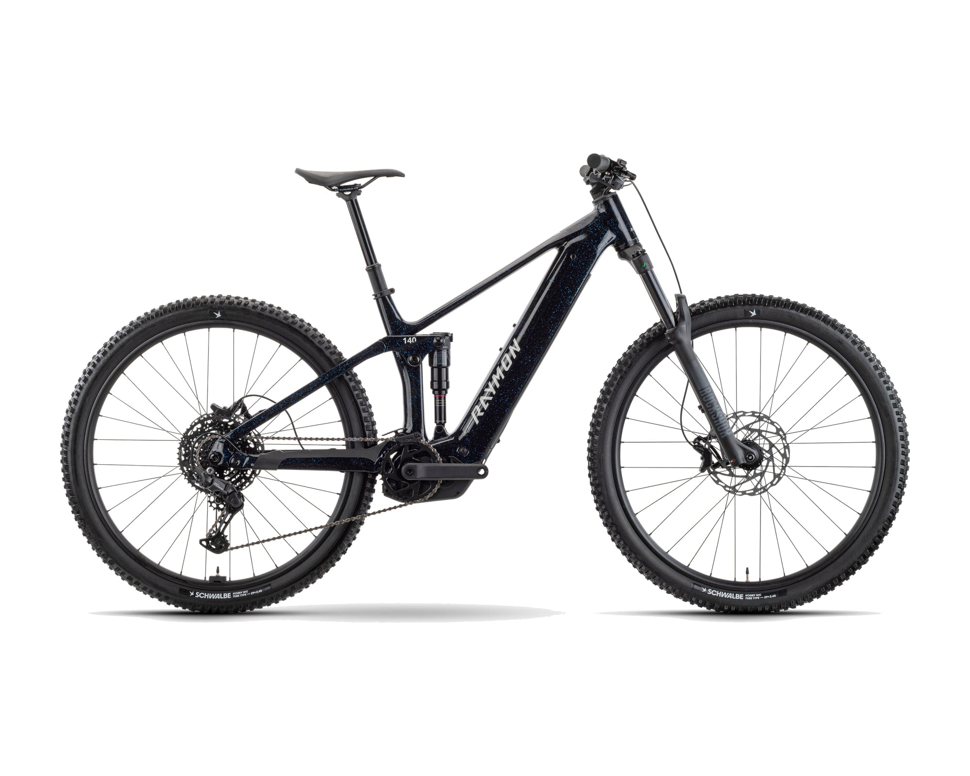 Raymon – Korak Comp – black/spotblue – 2027, Fahrrad, Modelljahr 2027, in black/spotblue, Seitenansicht