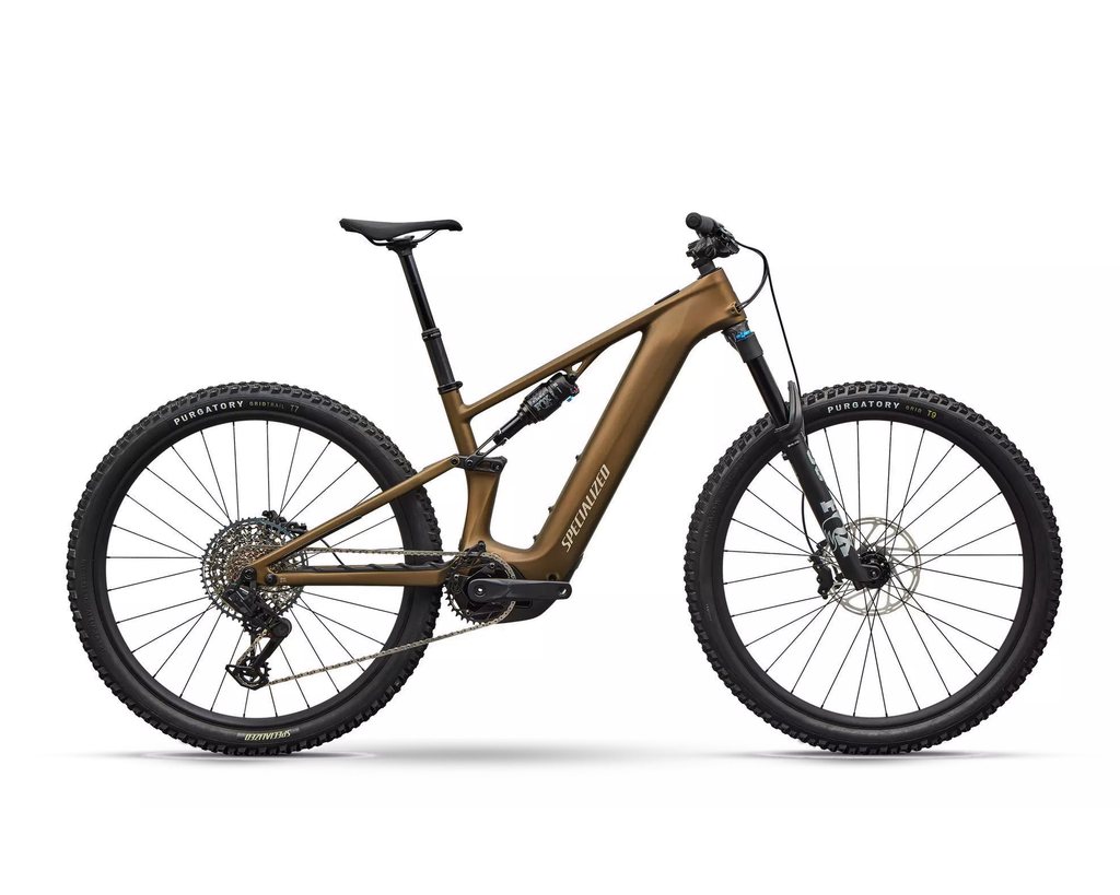 Specialized Turbo Levo R Comp 2026 - Satin Burnt Gold Metallic / Sandstone Metallic, Seitenansicht auf weißem Hintergrund