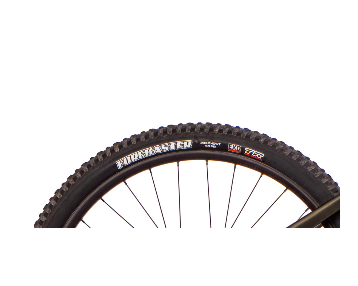Steppenwolf Tundra 9 Moss Green – Maxxis Forekaster hinten 29 × 2,40 WT, Herstelleroriginal
